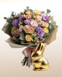 Envio y venta de flores ,rosas, plantas,arreglos florales ,regalos y desayunos a domicilio con delivery gratis en la Ciudad Autonoma de Buenos Aires y con costo de env�o en localidades del Gran Buenos Aires asi como delivery de flores y plantas a trav�s de florerias asociadas en todas las provincias de la Argentina, Buenos Aires, la Pampa, Tucuman, La Rioja, R�o Negro, Entre Rios, Corrientes, Misiones, Neuquen, Chubut, Tierra del Fuego, Santa Cruz, San Luis, Mendoza, Cordoba, Jujuy, Formosa, Santiago del Estero, Salta, Chaco, Catamarca ,San Juan, y ademas realizamos el delivery de flores ,coronas,palmas , plantas y regalos a todas las ciudades de Argentina, Mar del Plata, C�rdoba, Buenos Aires, con cargo en Santa Rosa, La Plata, Bella Vista, Neuquen, Pilar, Paran�, Posadas, Resistencia, Cipolleti y mas de 300 ciudades y localidades en todo el territorio de nuestro pa�s, asi como tambien tenemos la posibilidad de enviar flores a casi todo el mundo en cuestion de horas